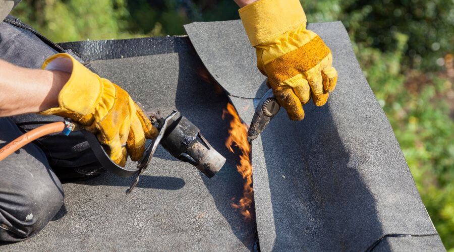 Professional flood damage restoration services in Lowell, AR